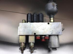 Liebherr Ölpilotventil